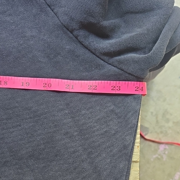 Under Armour Black Full-Zip Hoodie - Picture 10 of 12